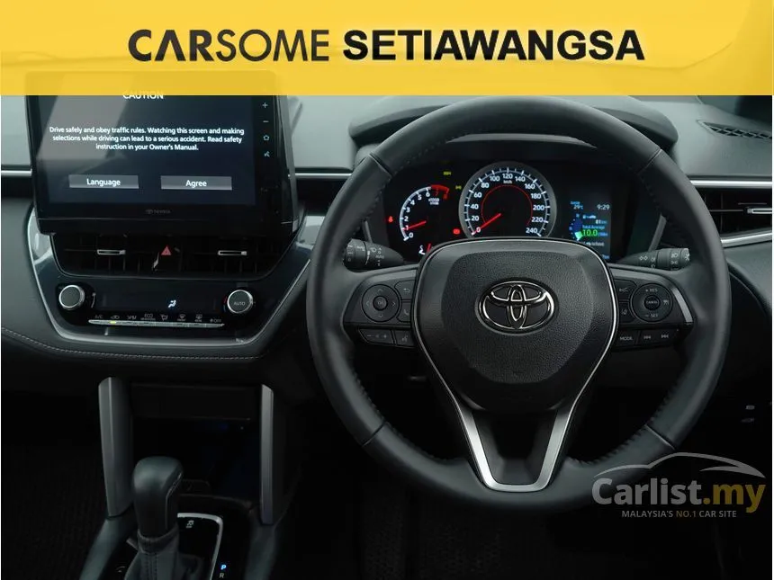 2025 Toyota Corolla Cross V SUV