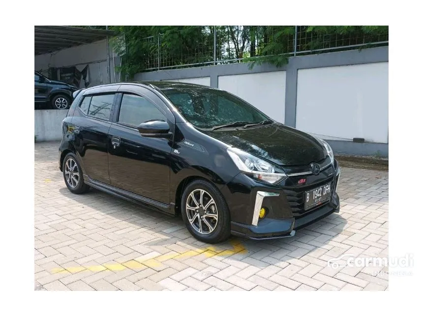 2021 Daihatsu Ayla R Deluxe Hatchback