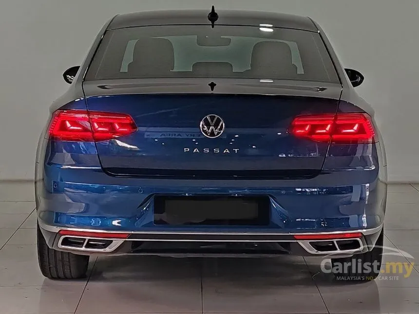 2022 Volkswagen Passat R-line Sedan