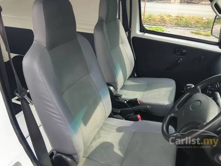 2023 Daihatsu Gran Max Panel Van