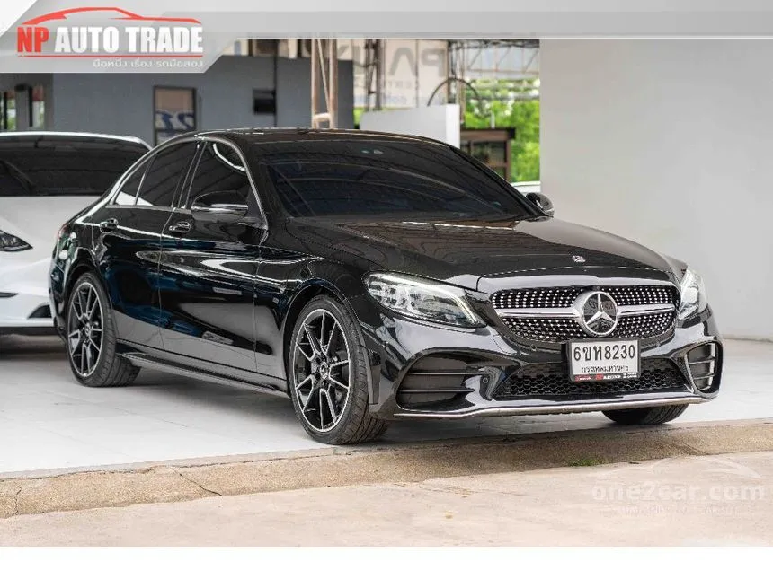 2019 Mercedes-Benz C220 d AMG Dynamic Sedan