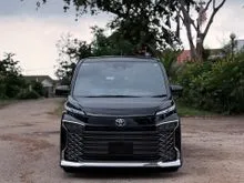 2024 Toyota Voxy 2.0 S-Z MPV (CONDITION LIKE NEW / SUPER LOW MILEAGE)