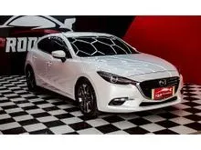 2018 Mazda 3 2.0 (ปี 14-18) S Sports Hatchback