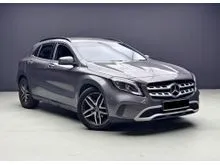 2019 Mercedes Benz GLA200 1.6 View BY appointment Full Service Record by Mercedes Benz Malaysia Genuine Low Mileage Extend Warranty 