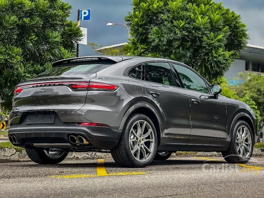 2020 Porsche Cayenne S Coupe