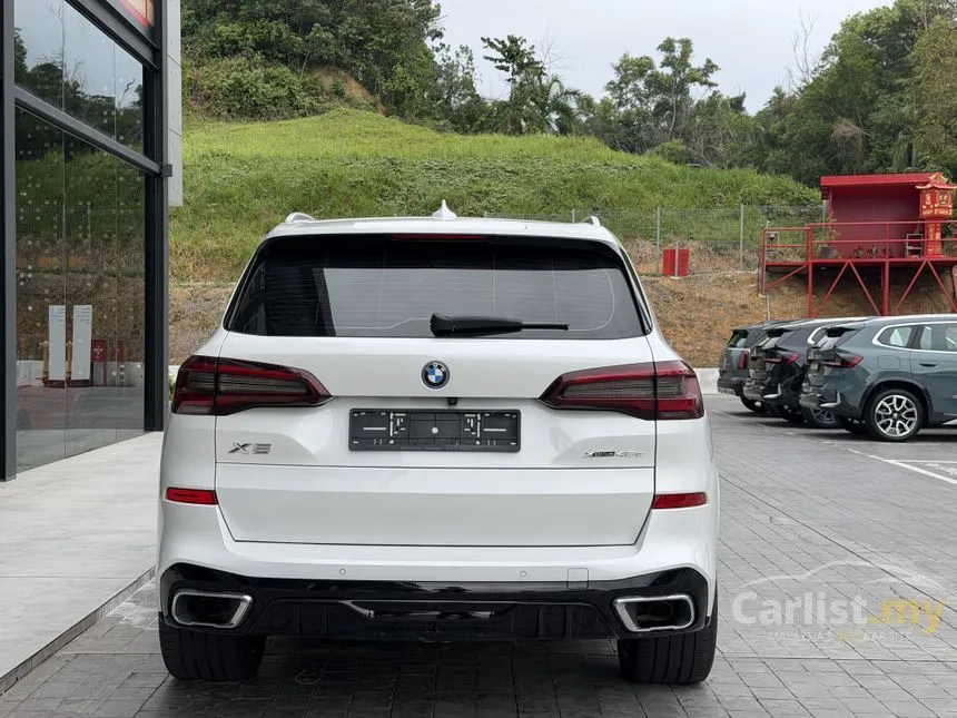 2022 BMW X5 xDrive45e M Sport SUV