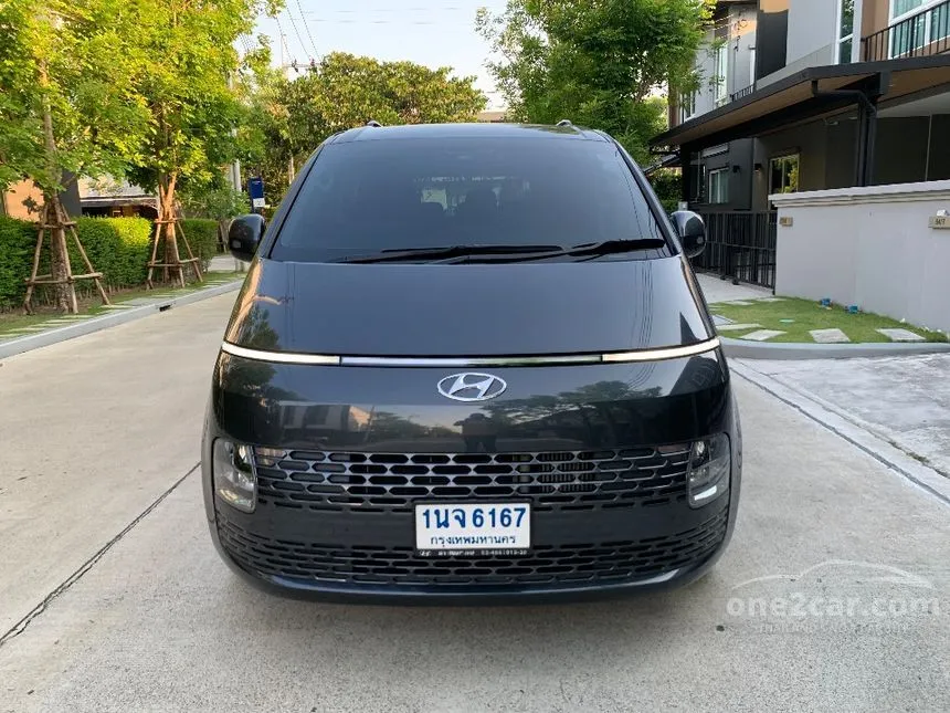 2023 Hyundai Staria S Van