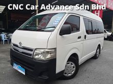 2010 Toyota Hiace 2.7 Window Van