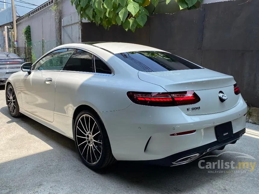 2020 Mercedes-Benz E300 AMG Line Sedan
