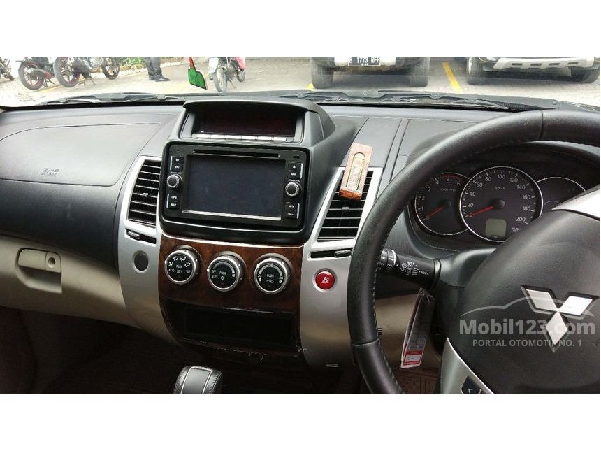 2015 Mitsubishi Pajero Sport Exceed SUV