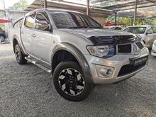 2010 Mitsubishi Triton 3.2 Pickup Truck