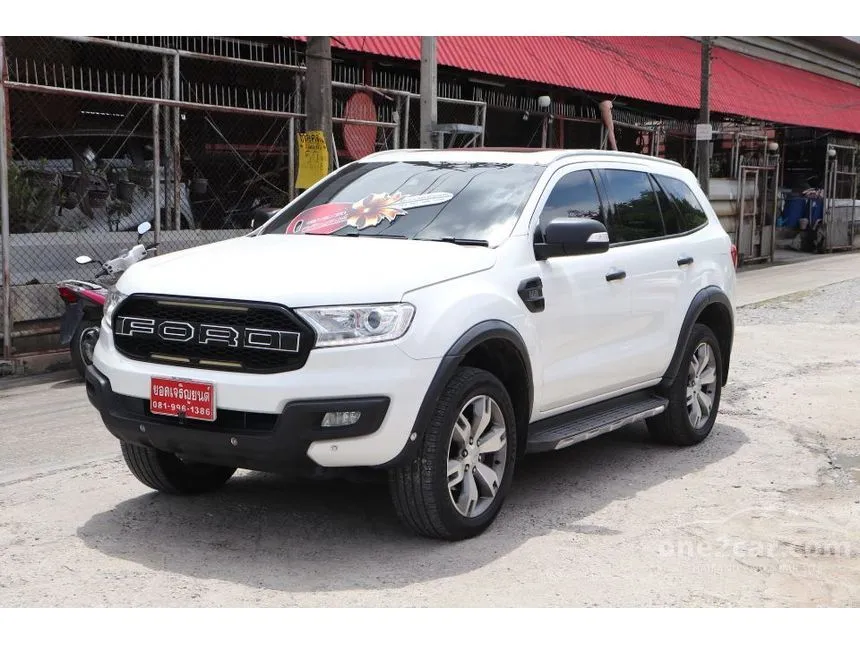 2017 Ford EVEREST Titanium SUV
