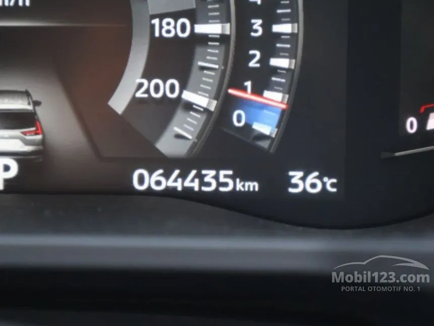 2023 Mitsubishi Xpander Cross Premium MPV