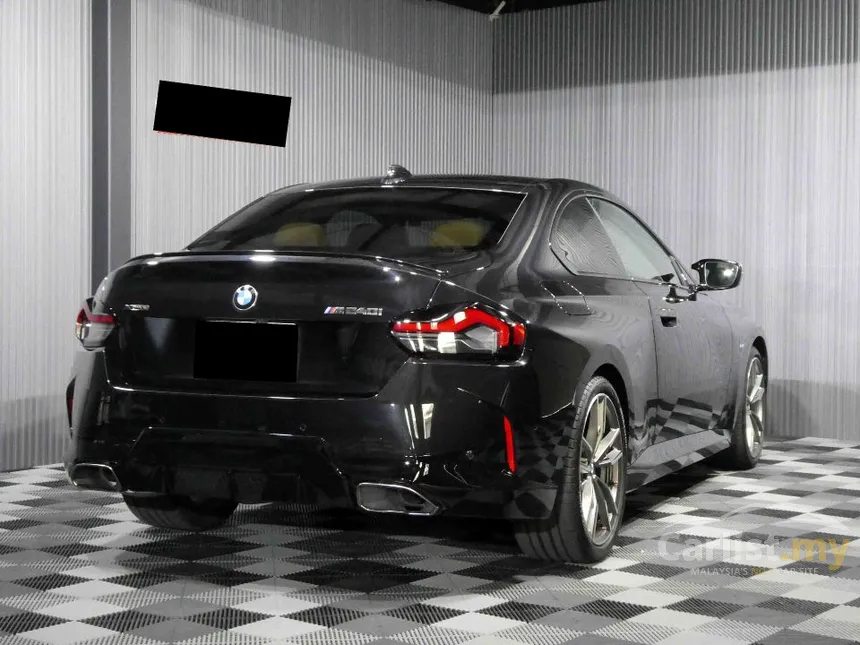 2022 BMW M240i xDrive Coupe