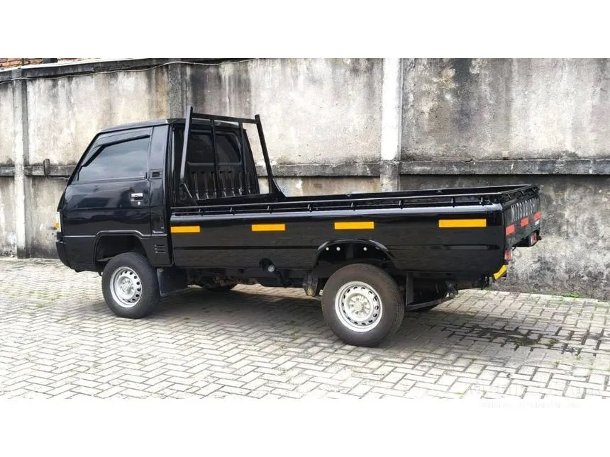 2025 Mitsubishi Colt L300 Cab Chassis Pickup
