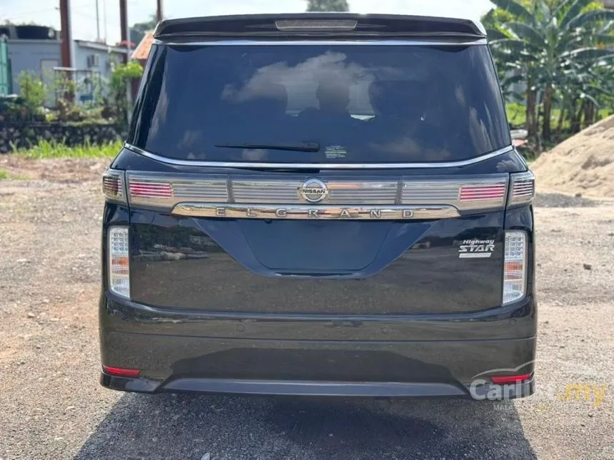 2020 Nissan Elgrand High-Way Star Urban Chrome MPV