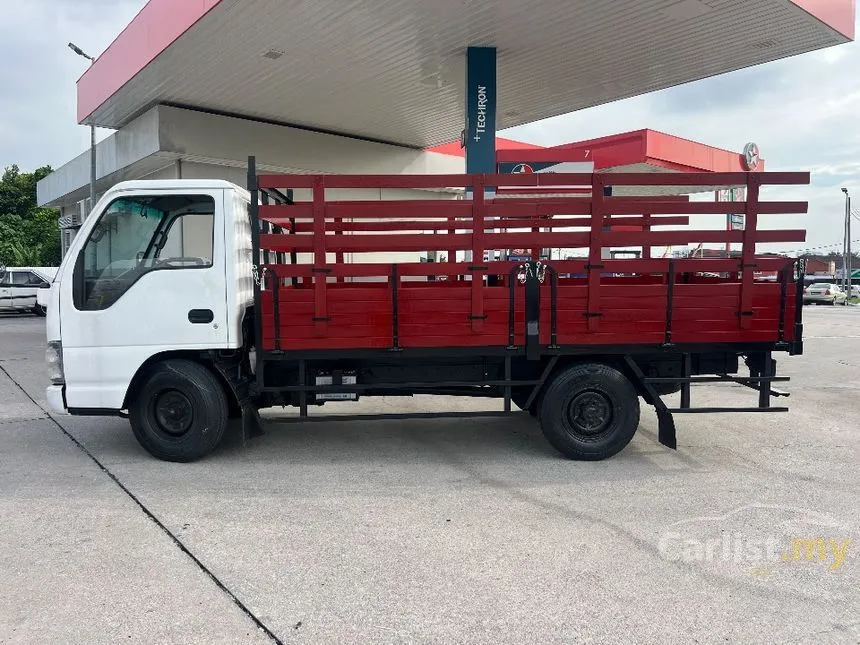 2013 Isuzu Elf NKR55UEE Lorry