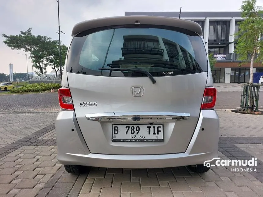 2014 Honda Freed E MPV