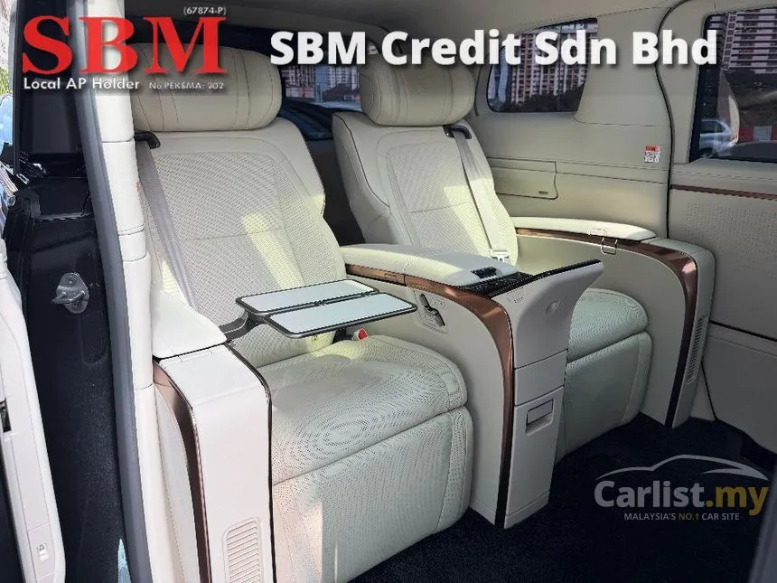 2024 Lexus LM 500h 4 Seater MPV
