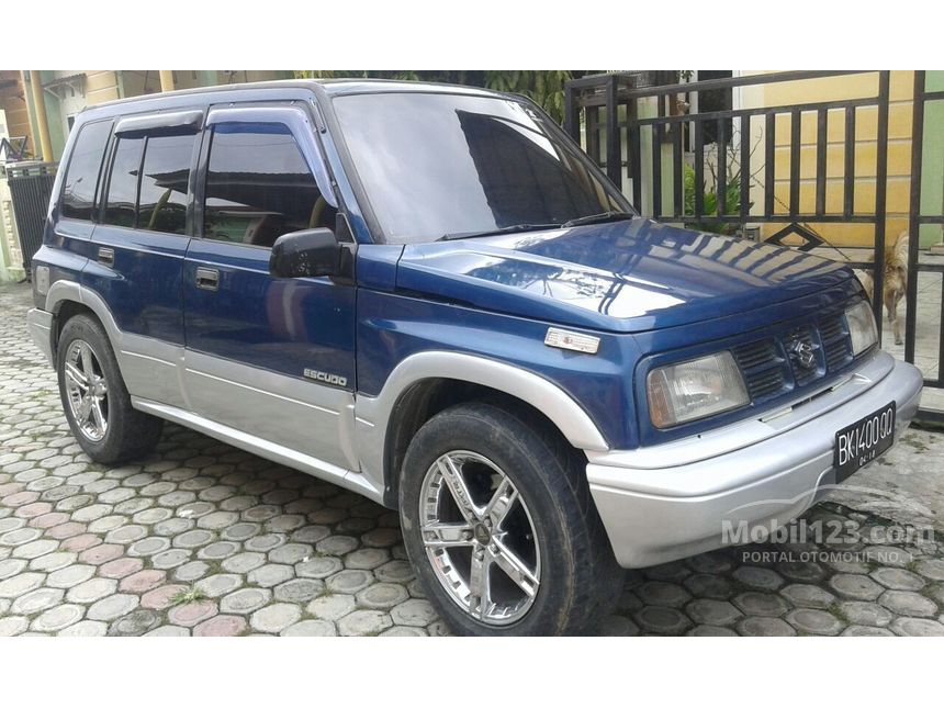 Jual Mobil Suzuki Escudo 1998 JLX 1.6 di Sumatera Utara Manual SUV Biru ...