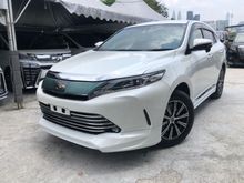 BESTBUY 17 TOYOTA HARRIER ELEGANCE NEWFACELIFT 2.0 WHITE BODYKIT SPORTRIM - 5 YEARS WARRANTY