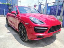 2014 Porsche Cayenne 4.8 GTS RED FULL SPEC