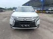 Used 2018 Mitsubishi Outlander 2.0 SUV/FREE WARRANTY/FREE SERVICE/FEEE LOAN/VERY NICE INTERIOR/VIEW TO BELIEVE - Cars for sale