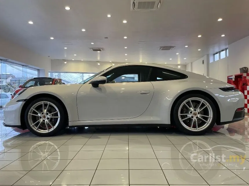 2025 Porsche 911 Carrera Coupe