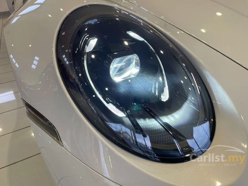 2025 Porsche 911 Carrera Coupe