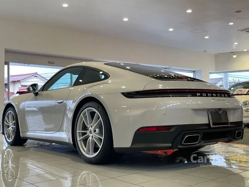 2025 Porsche 911 Carrera Coupe