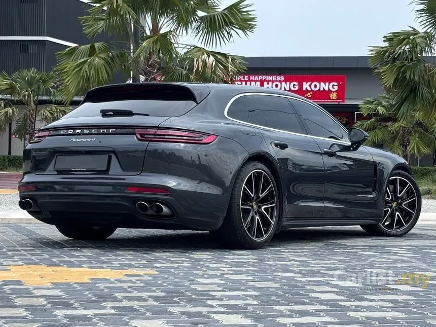 2018 Porsche Panamera 4 Sport Turismo Wagon