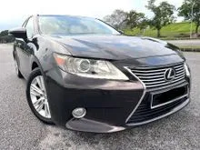 2014 Lexus ES 250 2.5 Luxury Sedan