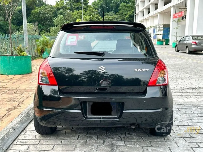 2011 Suzuki Swift Hatchback