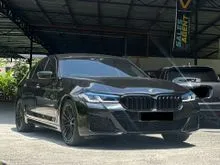 2018 BMW 530e 2.0 Sport Line iPerformance Sedan UPGRADE TO FACELIFT HEADLAMPS