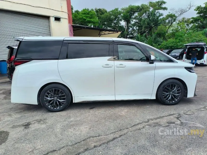 2023 Toyota Vellfire Z Premier MPV