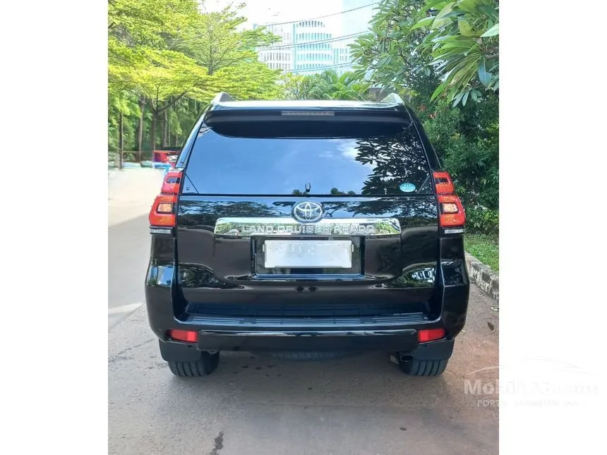 2019 Toyota Land Cruiser Prado TX L SUV
