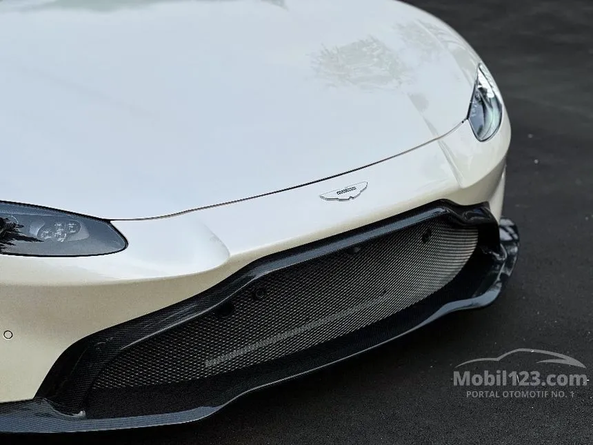 2019 Aston Martin Vantage Coupe