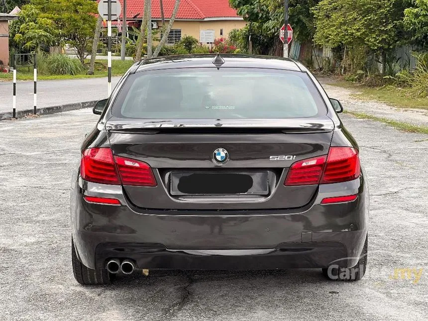 2014 BMW 520i Sedan