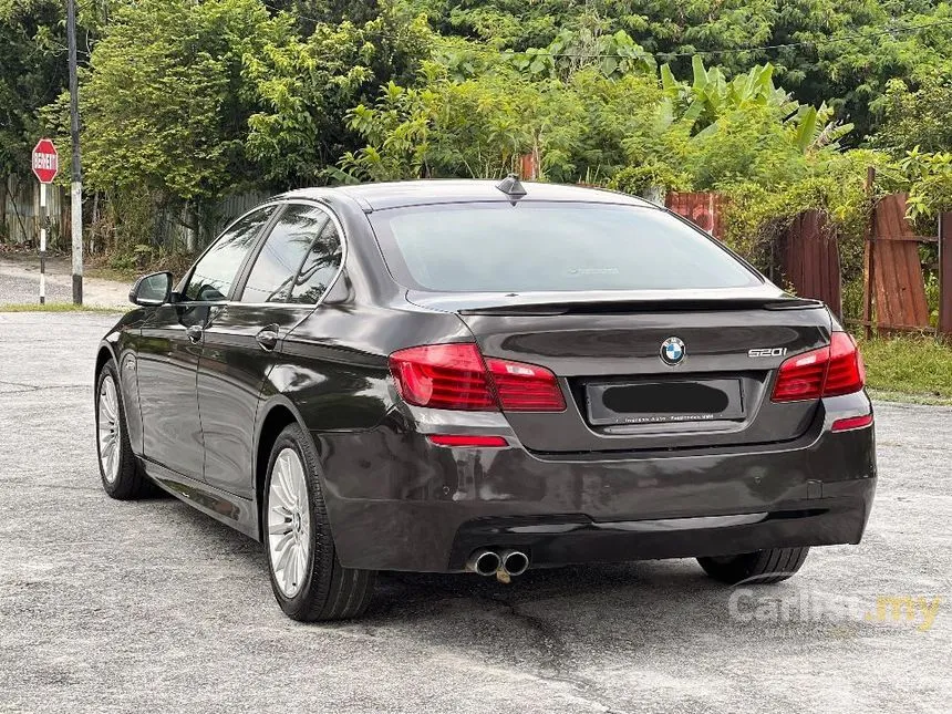 2014 BMW 520i Sedan