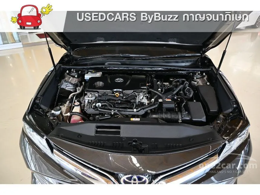 2019 Toyota CAMRY Hybrid Sedan