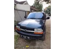 2000 Opel Blazer DOHC SUV