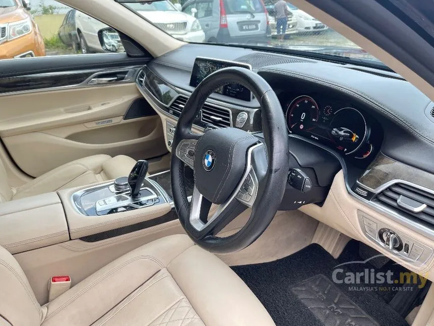 2016 BMW 740Li Sedan