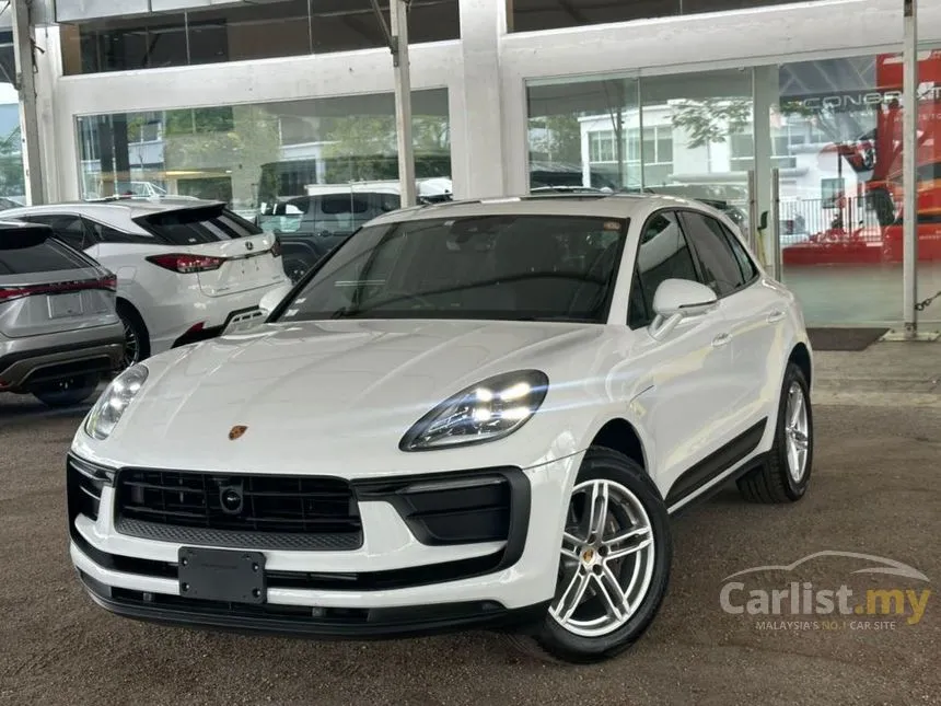 2023 Porsche Macan SUV