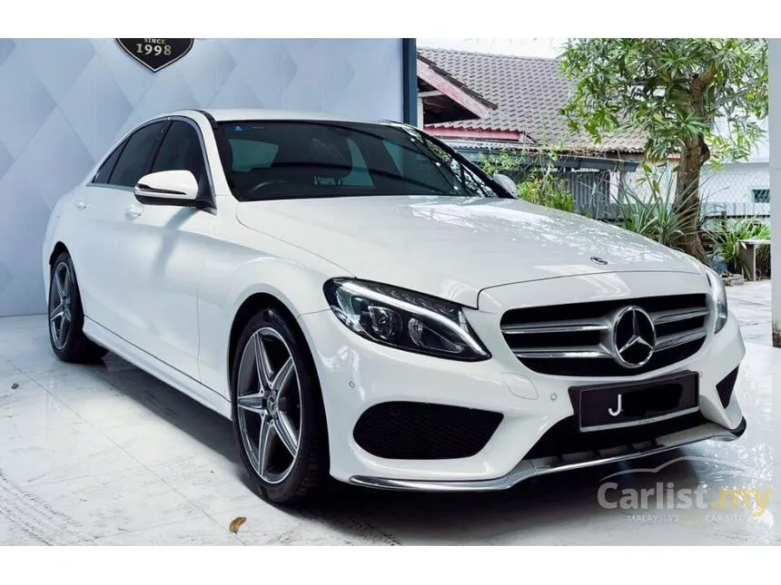 2018 Mercedes-Benz C200 AMG Line Sedan