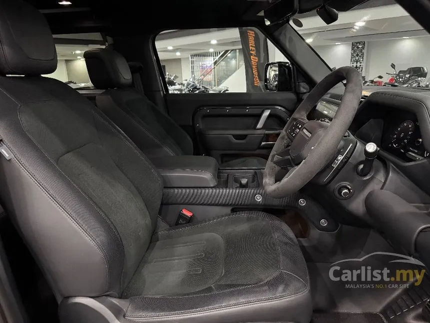 2024 Land Rover Defender 90 P525 Carpathian Edition SUV