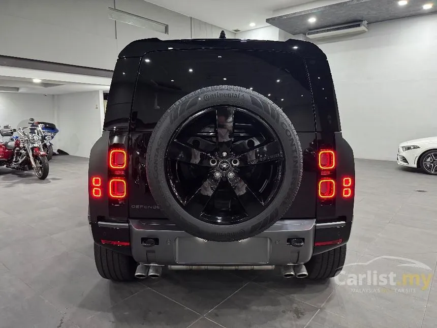 2024 Land Rover Defender 90 P525 Carpathian Edition SUV