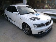 2003 BMW 325i SMG 2.5 Sedan