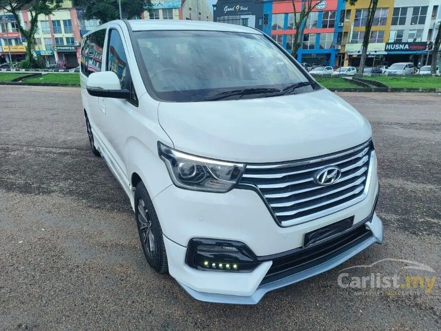 2020 Hyundai Grand Starex Executive MPV