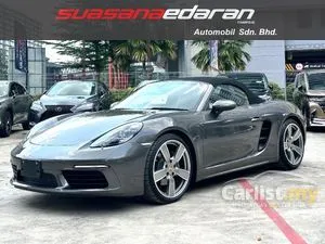 2021 Porsche 718 2.0 Boxster Convertible