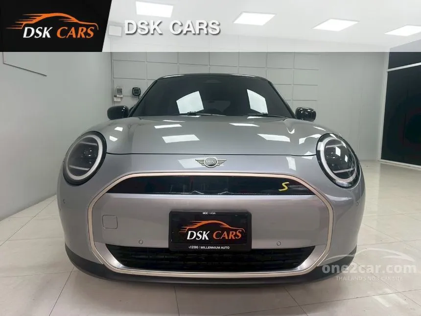 2025 Mini COOPER SE 3-Door Hatchback